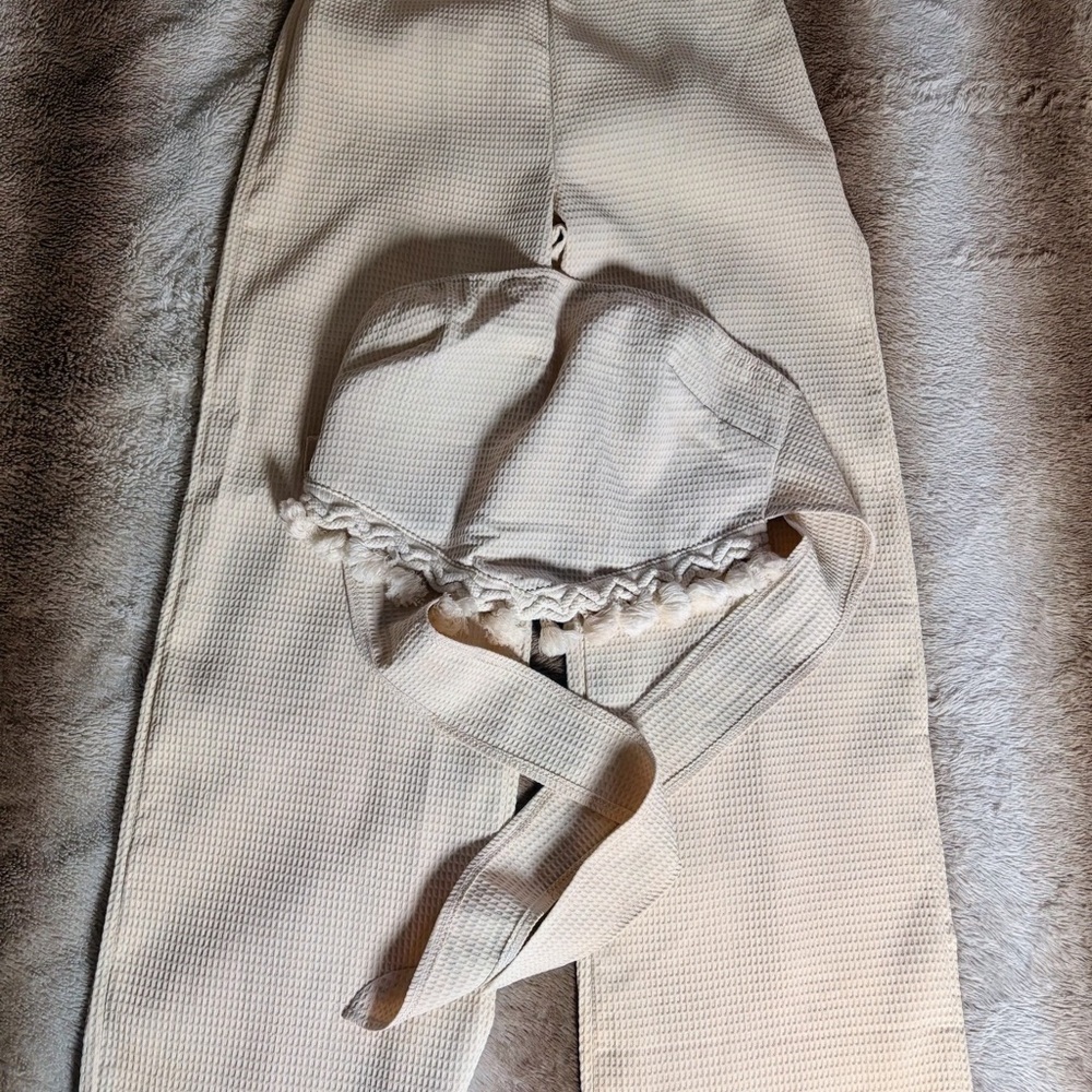 Cream Textured Pants and Tube-Top Set